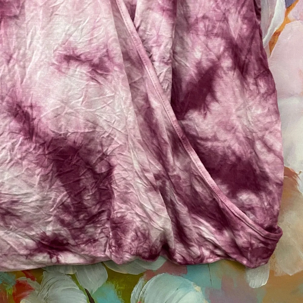 3/$20 Aerie Purple Tie-Dye Camisole - Picture 6 of 7